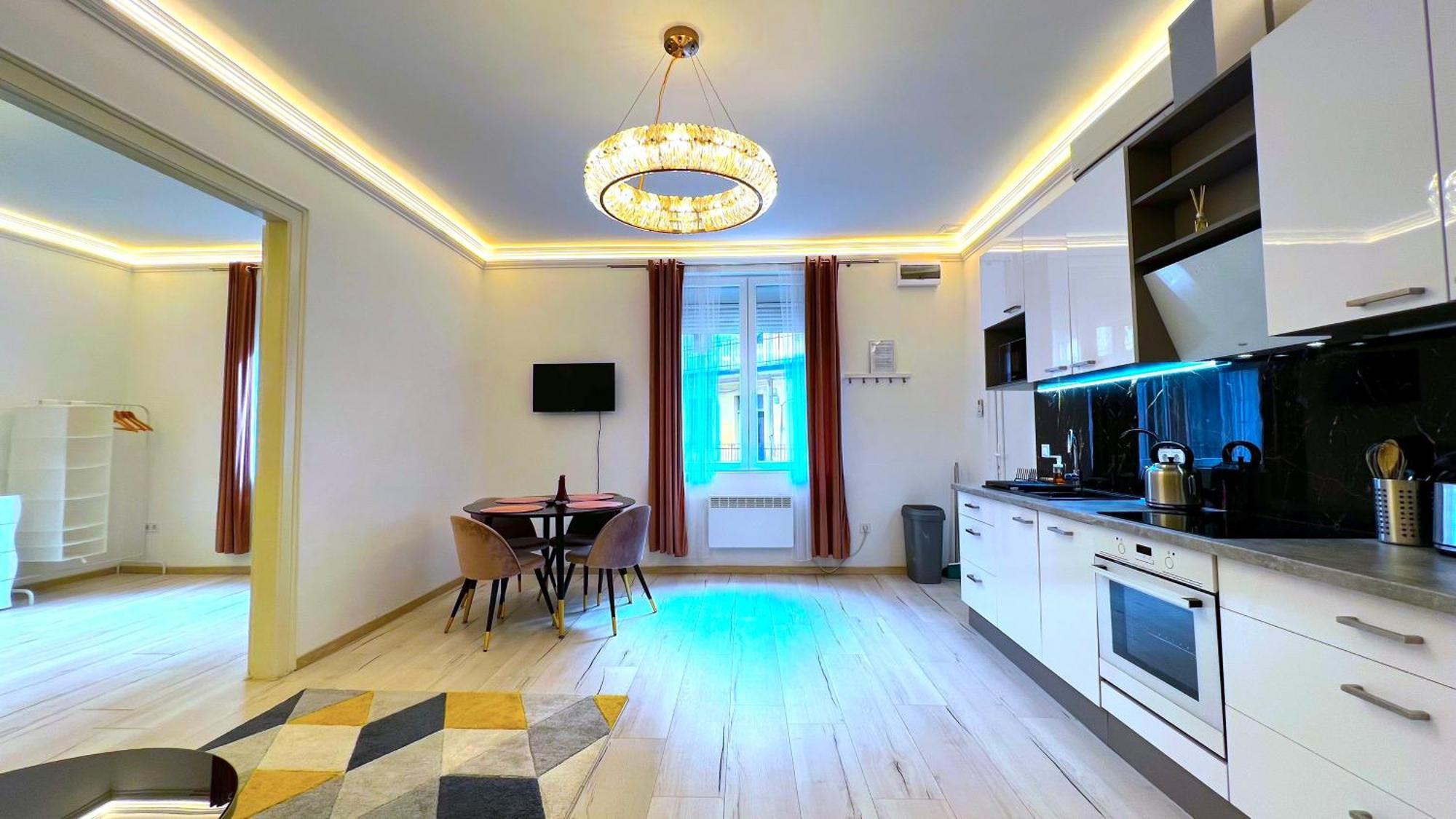 N24 Apartments By Small Home Βουδαπέστη Εξωτερικό φωτογραφία