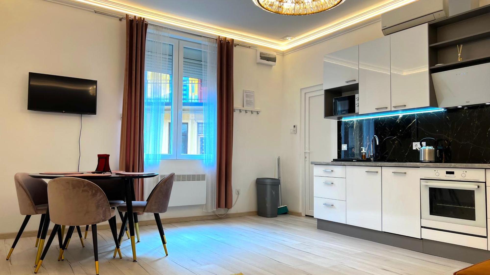 N24 Apartments By Small Home Βουδαπέστη Εξωτερικό φωτογραφία